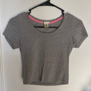 ❌SOLD❌ Cropped cap sleeve shirt - Light gray
